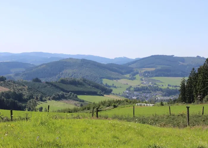 アパート Haus Bergeshoeh Hochsauerland エスローエ